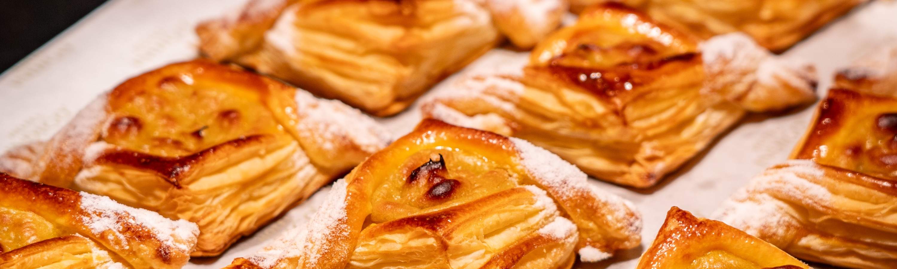 Promosi Makanan Makan Malam Prasmanan